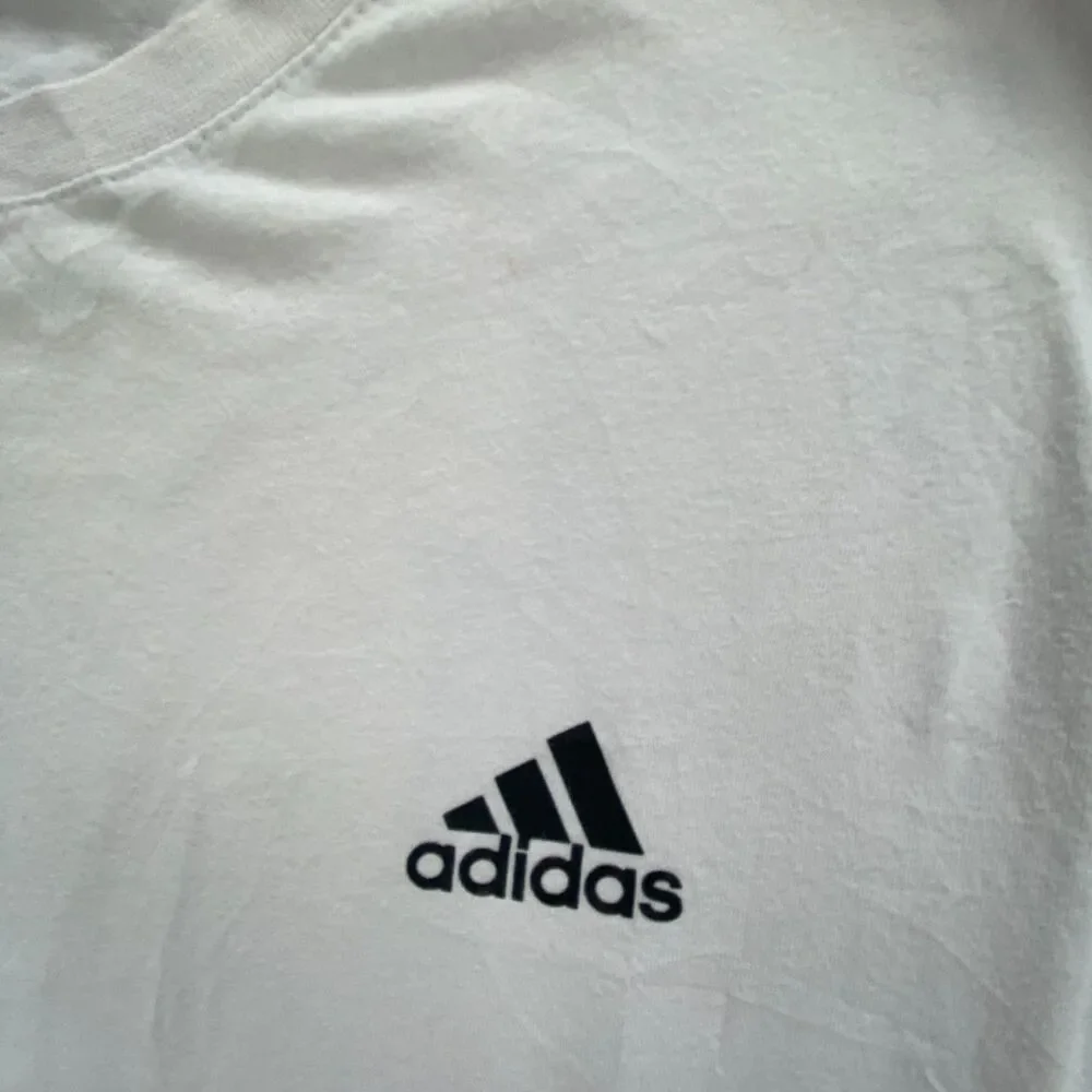 Adidas Golf Mens Medium M White Crew Neck Short Sleeve Logo Graphic T-Shirt Tee